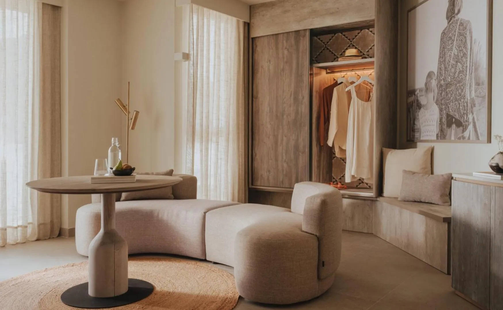 فندق Hyde Ibiza كالا يونغا