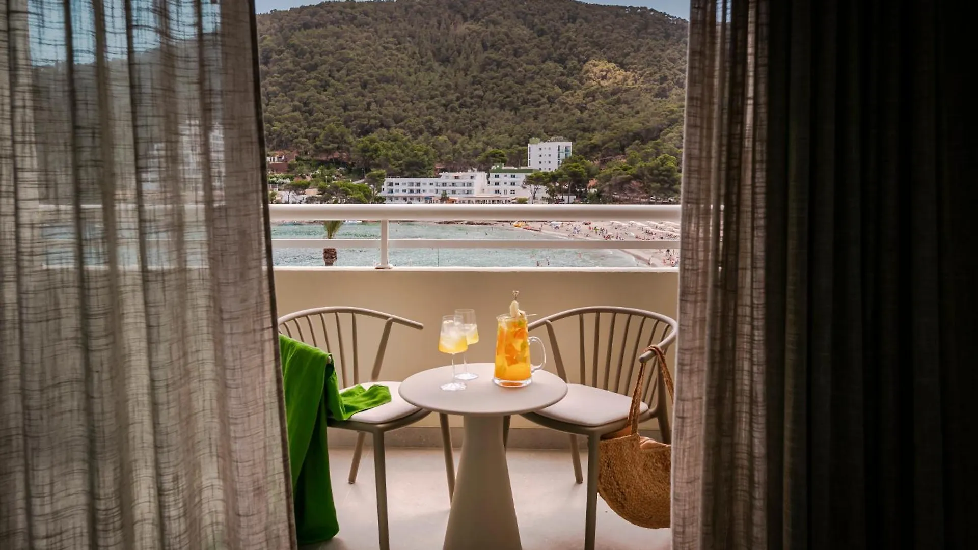 Hyde Ibiza Hotel Cala Llonga